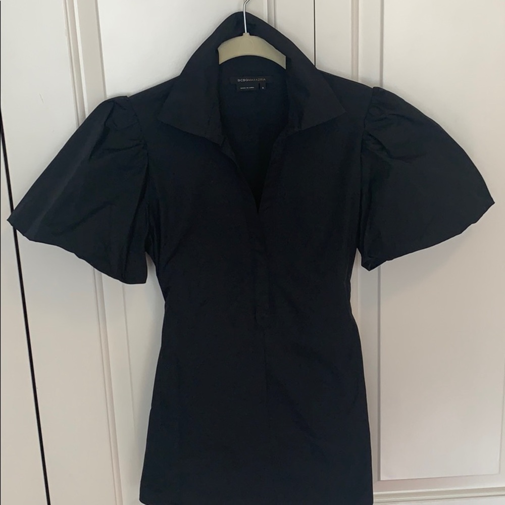 BCBGMaxazria balloon sleeve top with back bow